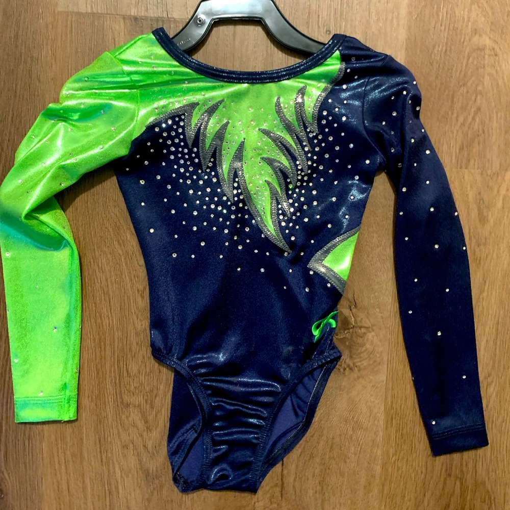 Tumbling/gymnastics leotard NWOT